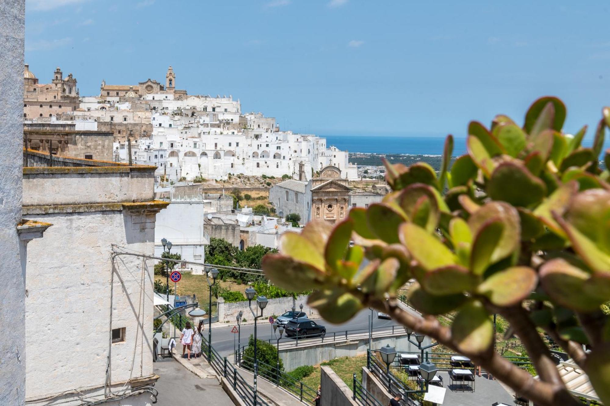 Le Bianche Suites Ostuni Ruang foto