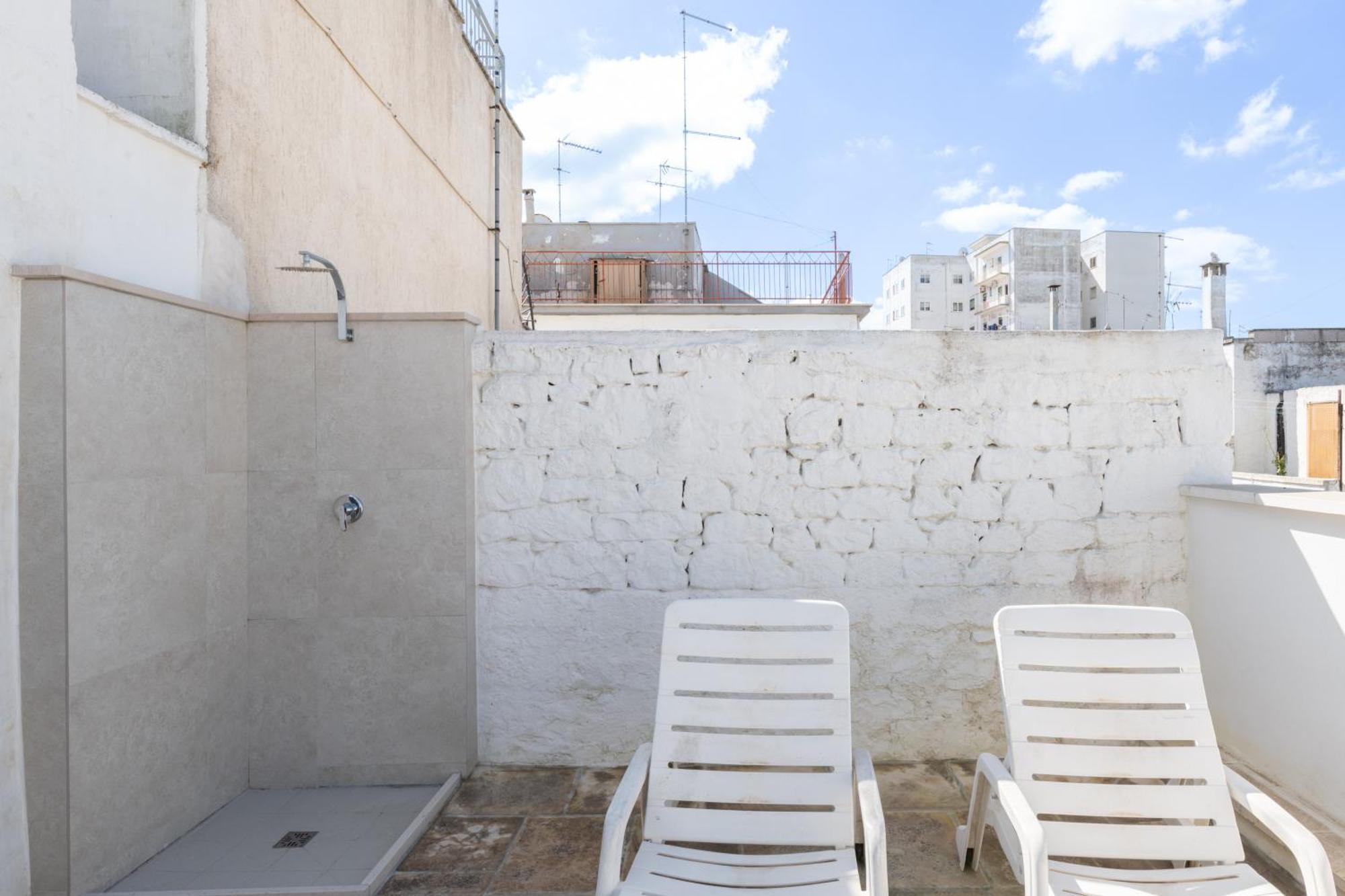 Le Bianche Suites Ostuni Bagian luar foto