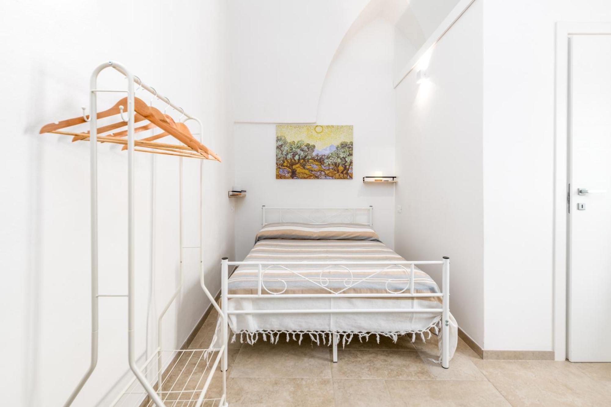 Le Bianche Suites Ostuni Bagian luar foto